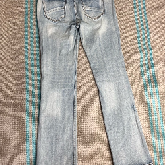 Driftwood Women's 30 flower Embroidered Jeans - Picture 3 of 6